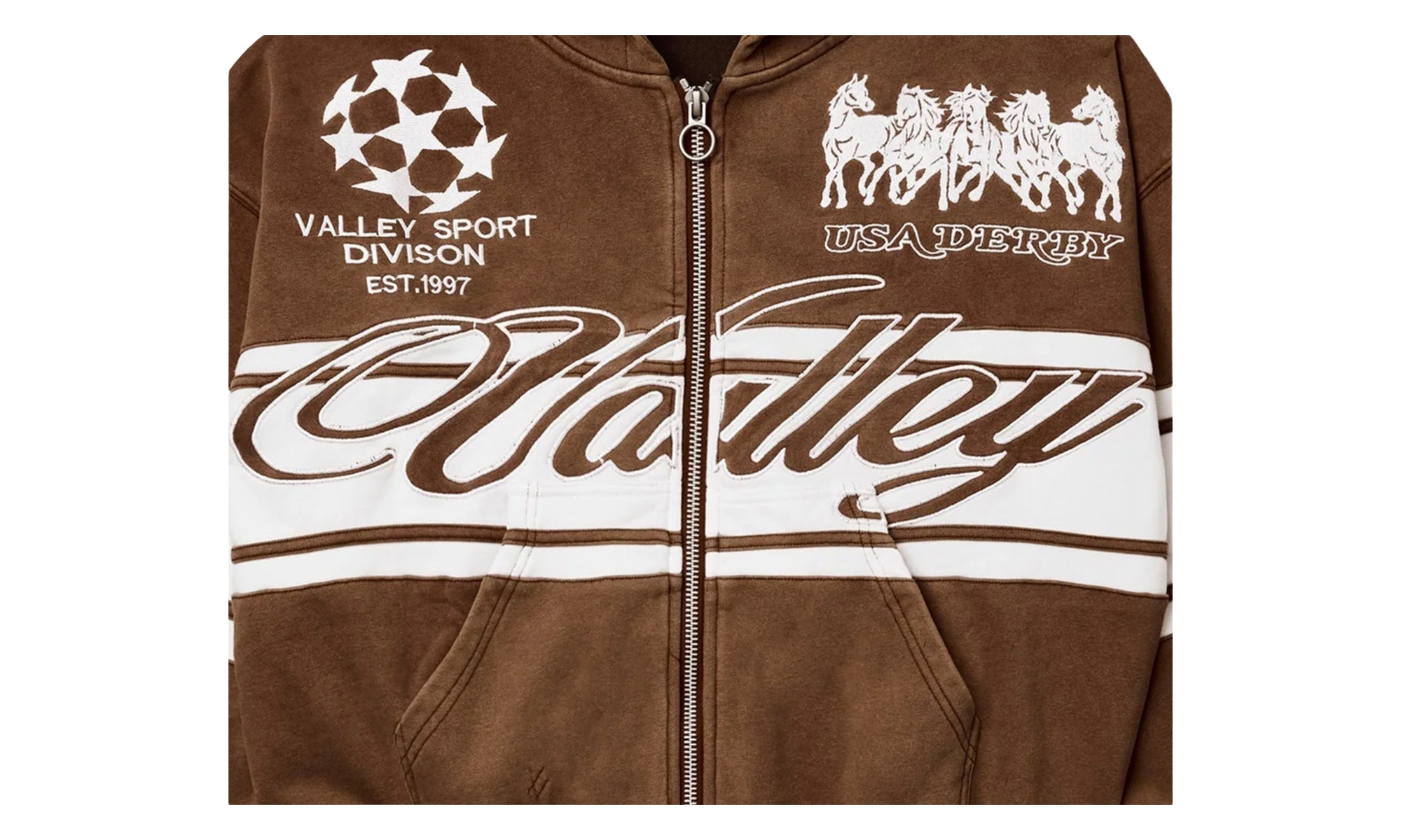 Cursive Zip-Up Brown VAL38